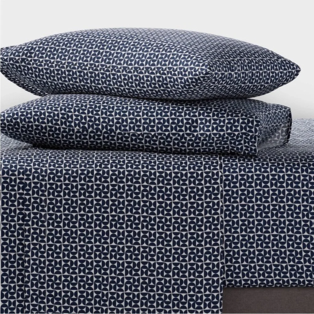 Room Essentials Geometric Navy and White Sheet Set